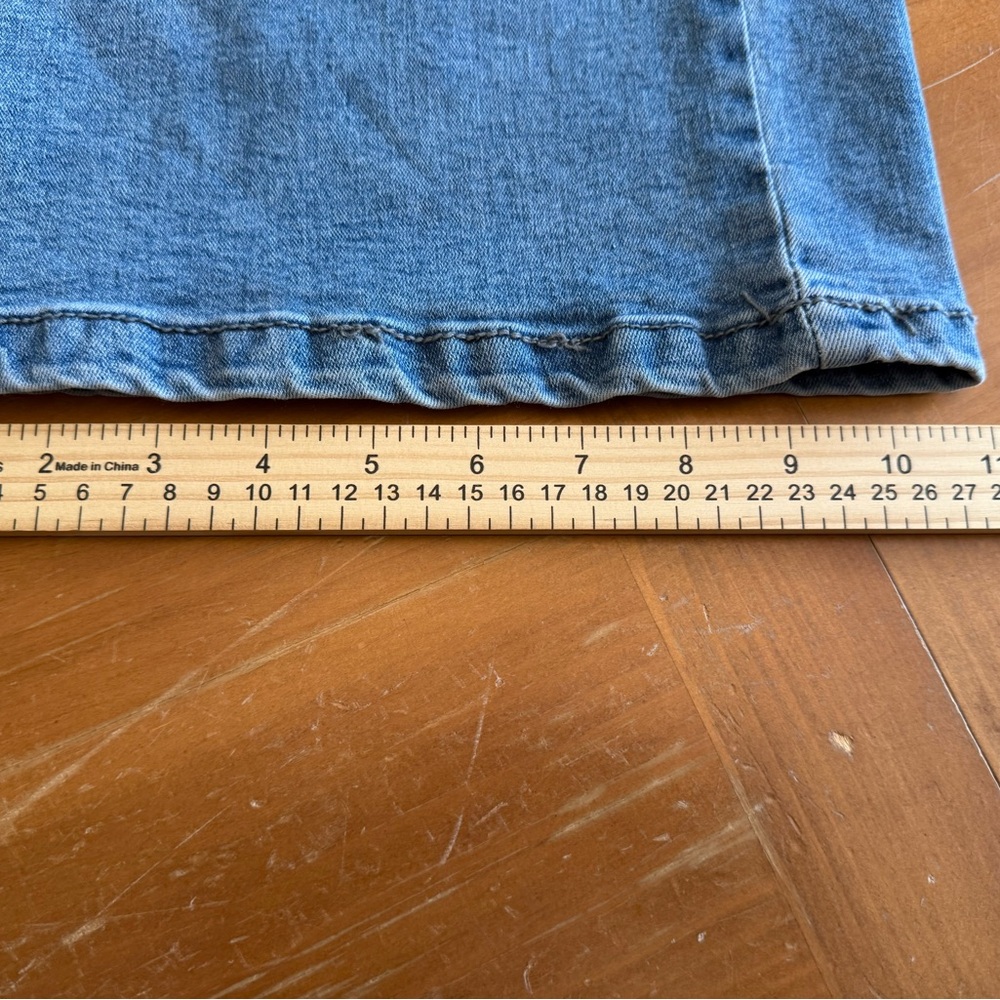 Sleeveless Denim Jumpsuit M Wide Leg Blue Open Back Thin Straps Boho Comfy Chic - Picture 16 of 16